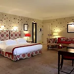 Hotel De Pavie 5*