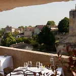 Hotel De Pavie 5*