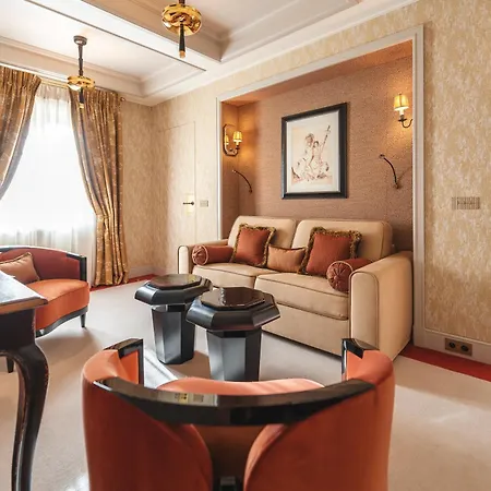 De Pavie Hotel