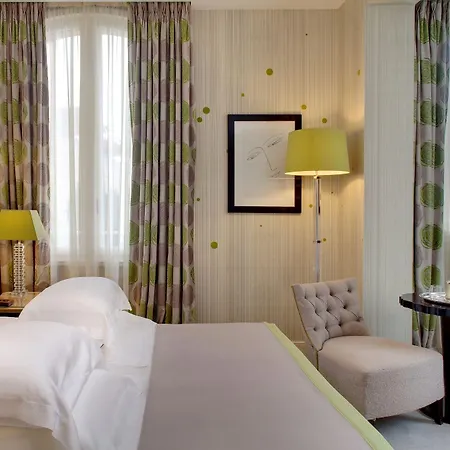 De Pavie Hotel 5*