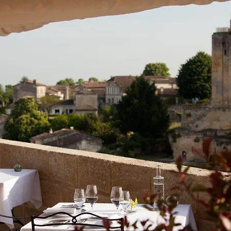 Hotel De Pavie 5*